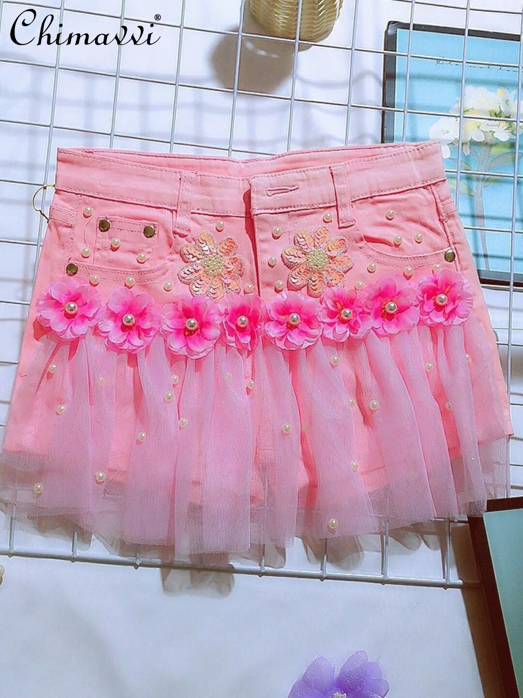 European Fashion Handmade Sequined Flower Sequined Pearl Flower Denim Shorts 2022 Summer Women Sweet Elegant Spiced Short Jeans